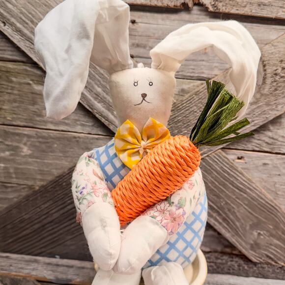 Primitive Vintage Kurt Adler Cloth Easter Bunny Holding Giant Carrot,7”/14” - Picture 2 of 9